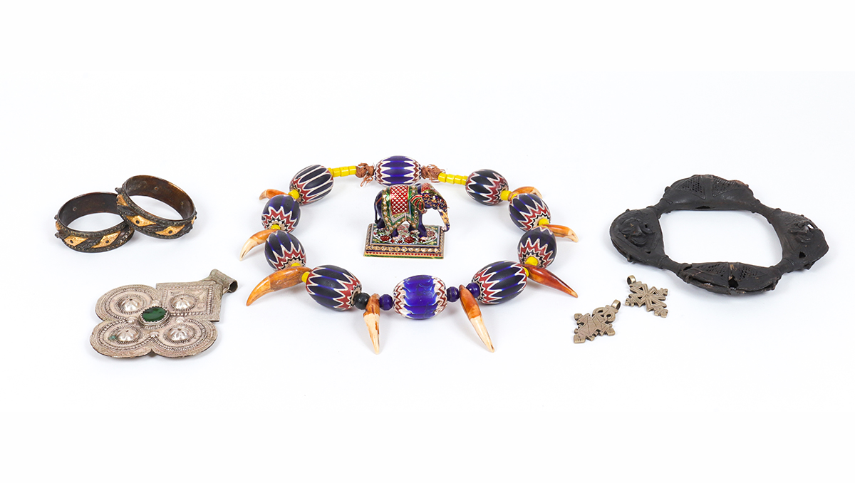 BIJOUX ETHNIQUES & NUMISMATIQUE
